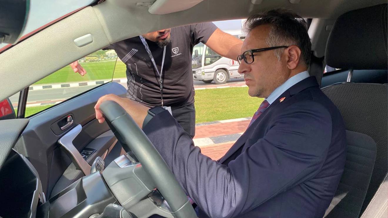 Rektör Aksoy, KKTC’nin yerli otomobili GÜNSEL ile test sürüşü yaptı